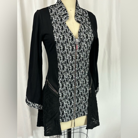 Unique Black Printed Asymmetrical Knit Zipper Cardigan Jacket Small - Picture 7 of 7